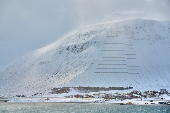 Avalanche fence protecting Ísafjörður