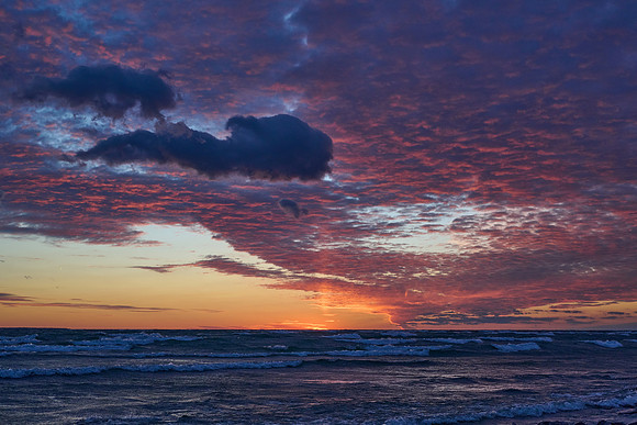 Sunset over Lake Ontario, 2022-11-21