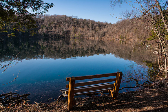 Round Lake