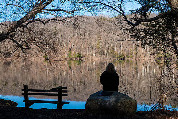 Round Lake