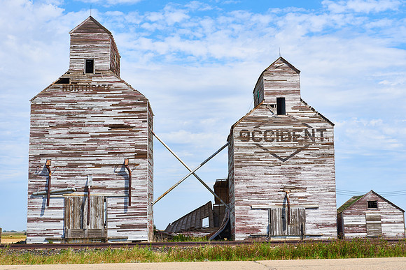 Old Grain Elevator, Northgate, North Dakota
