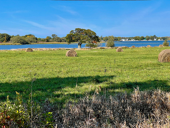 Point Peninsula Farm Land