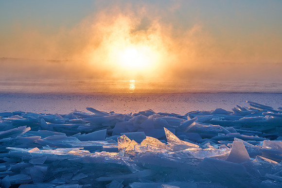 Sunrise over Lake Ontario, 2022-01-21