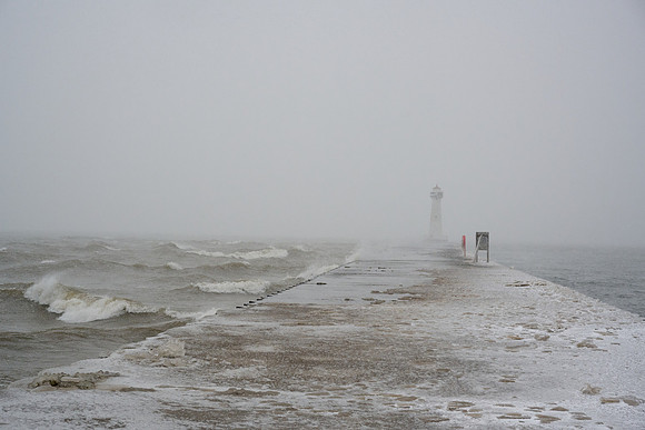 Storm at Sodus Pt, 2024-02-16