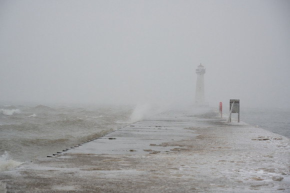 Storm at Sodus Pt, 2024-02-16