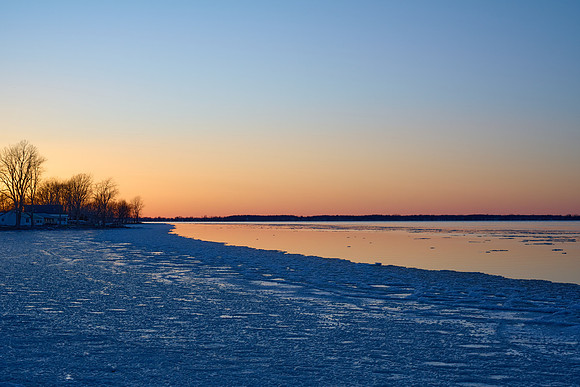 Sunset over Chaumont Bay, 2024-02-24