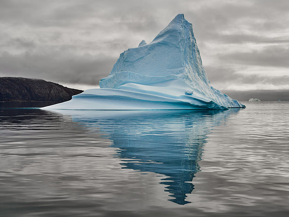 Manta Ray Berg, Fønfjord, Scoresby Sound, 2019-09-09