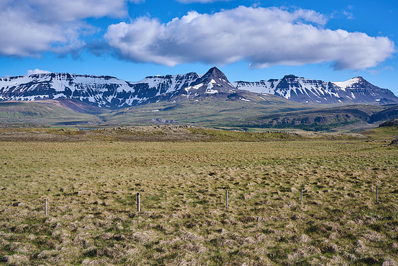 Mountains near  Borgarnes, May 2025